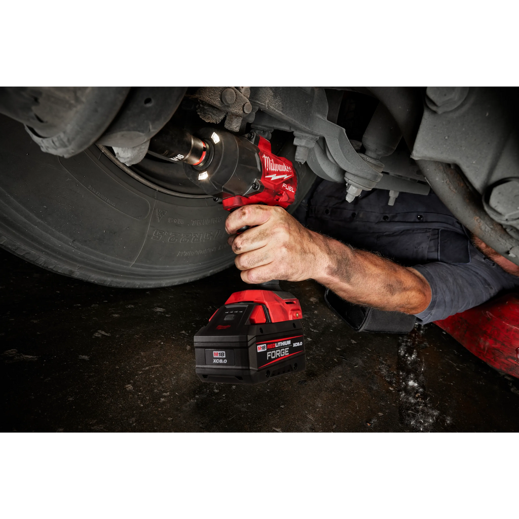 M18 FUEL™ 1/2" High Torque Impact Wrench w/ Friction Ring