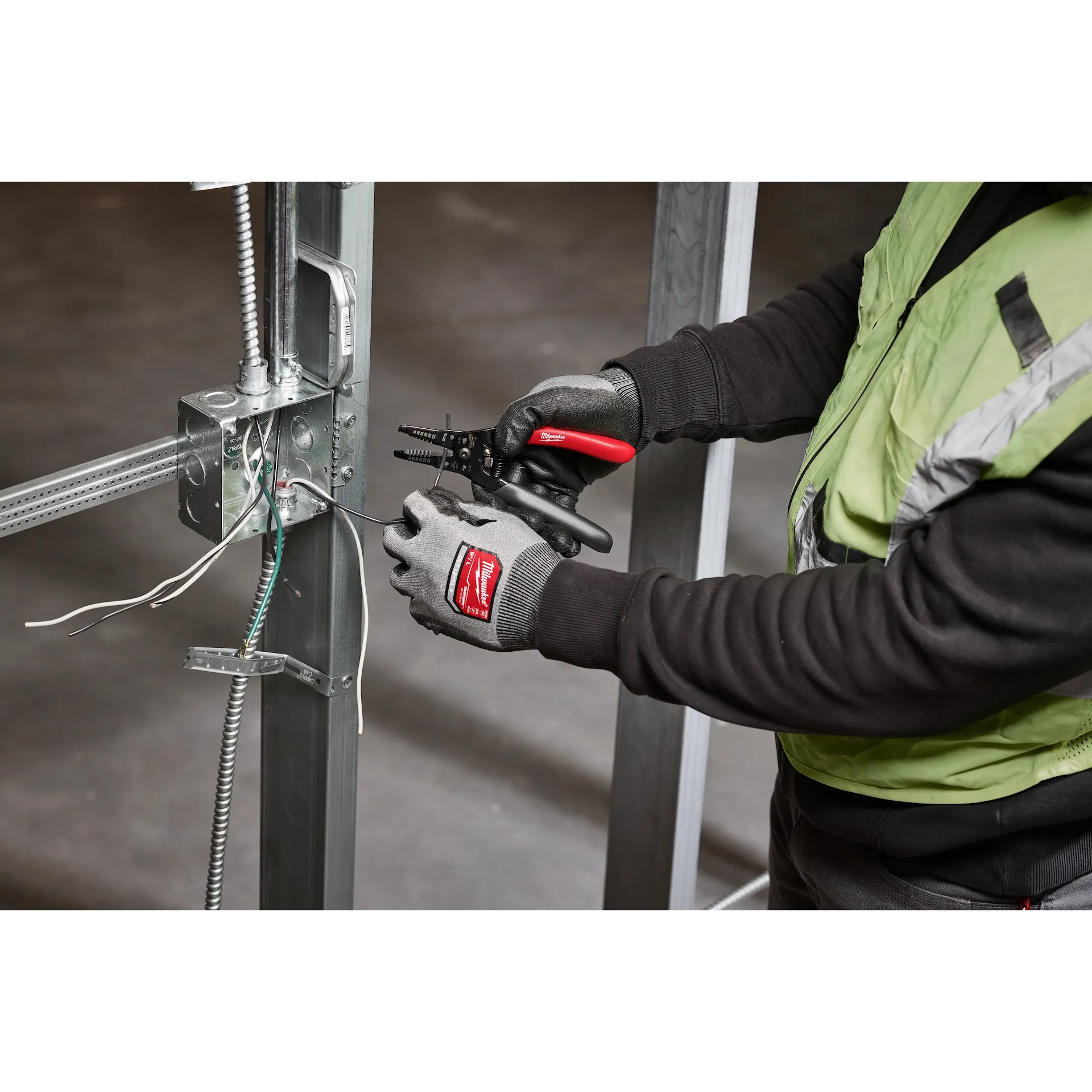 20-32 AWG Low Voltage Dipped Grip Wire Stripper & Cutter