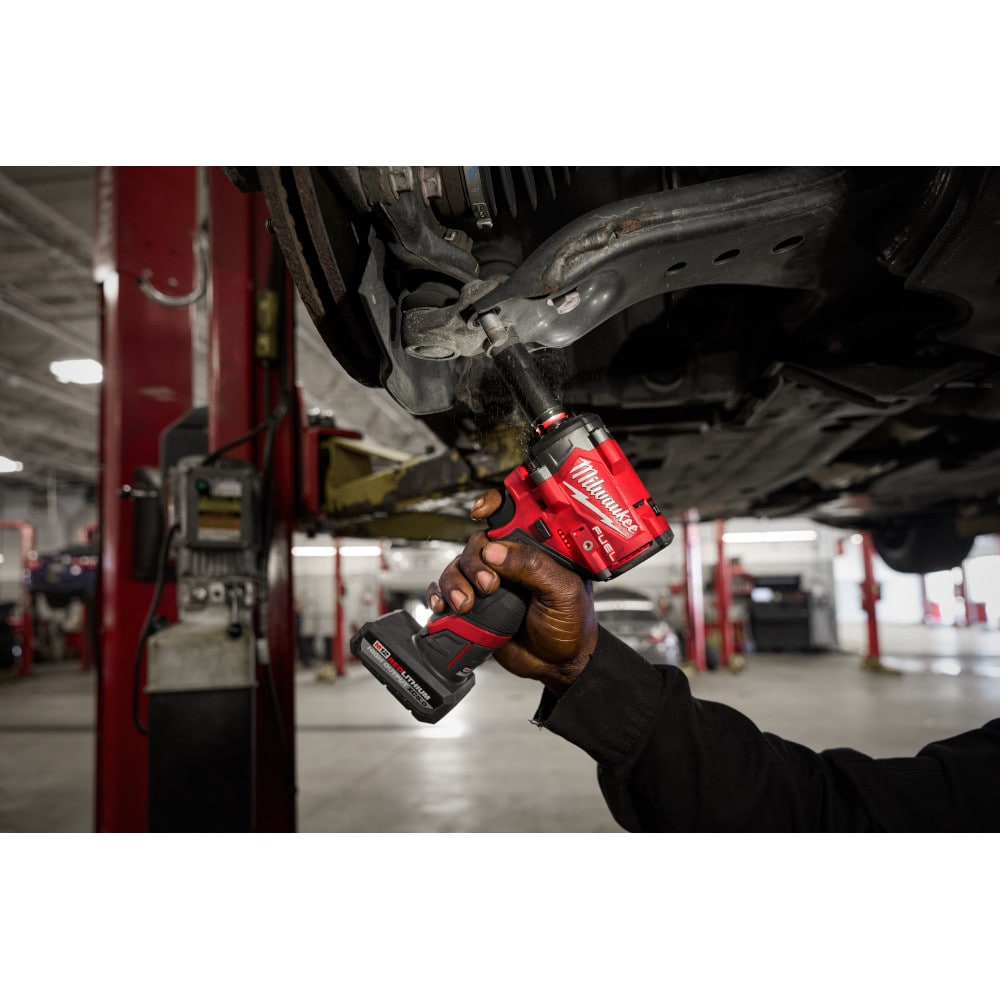 M12 FUEL™ Stubby 3/8" Impact Wrench