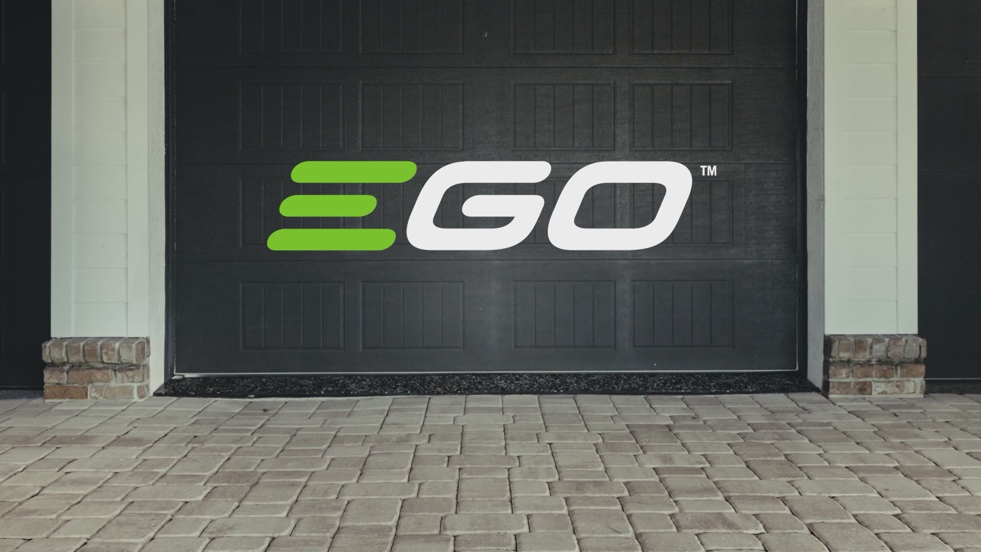 42" Z6 Zero Turn Mower with e-STEER™ Technology Kit